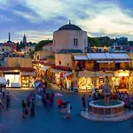 2 Min Drive To & 10 To Lindos Villa