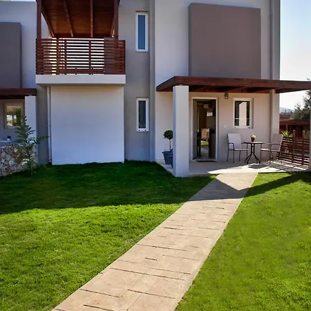 Vila 2 Min Drive To & 10 To Lindos Haraki